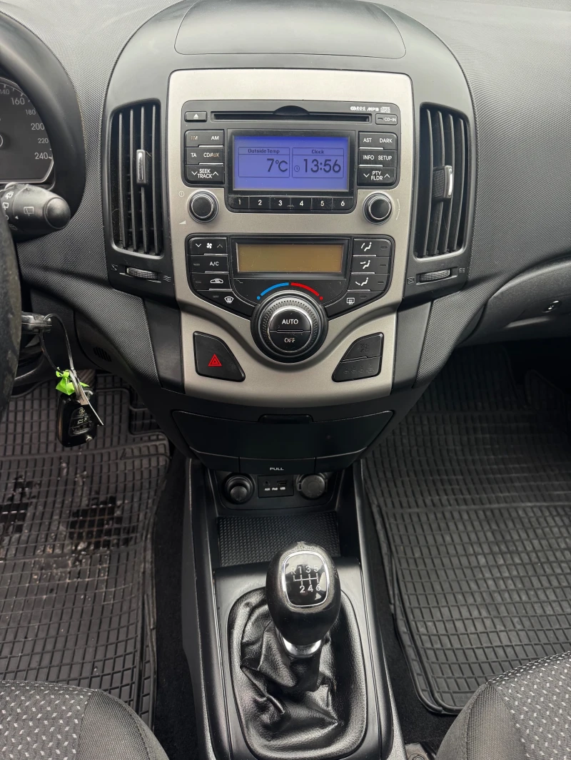 Hyundai I30 1.4CRDI-90* FASE* , снимка 6 - Автомобили и джипове - 52472957