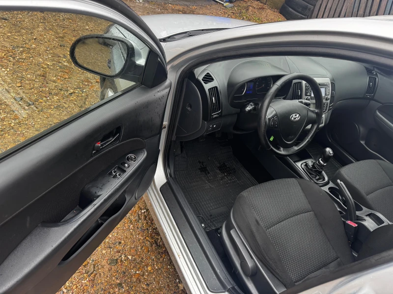 Hyundai I30 1.4CRDI-90* FASE* , снимка 10 - Автомобили и джипове - 52472957