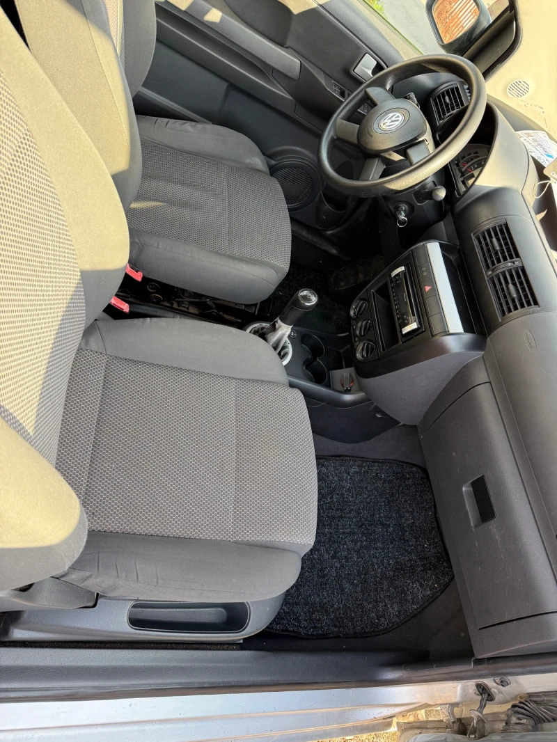 VW Fox 1.2 газ климатик, снимка 10 - Автомобили и джипове - 52894286