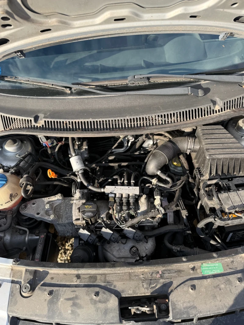 VW Fox 1.2 газ климатик, снимка 11 - Автомобили и джипове - 52894286