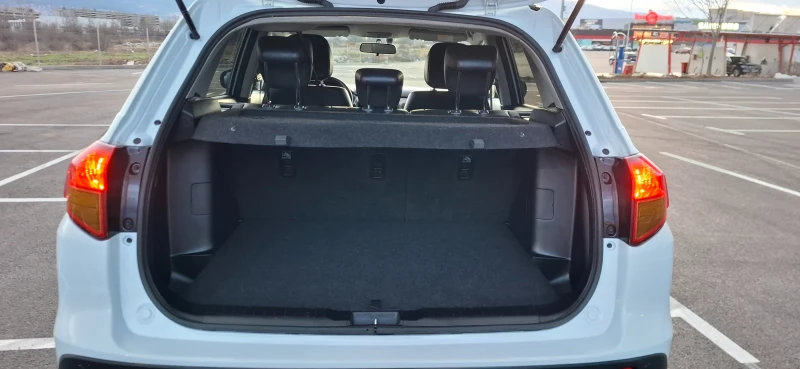Suzuki Vitara 1.4 Turbo Piz Sulay 4x4  всички екстри за модела, снимка 11 - Автомобили и джипове - 52975572