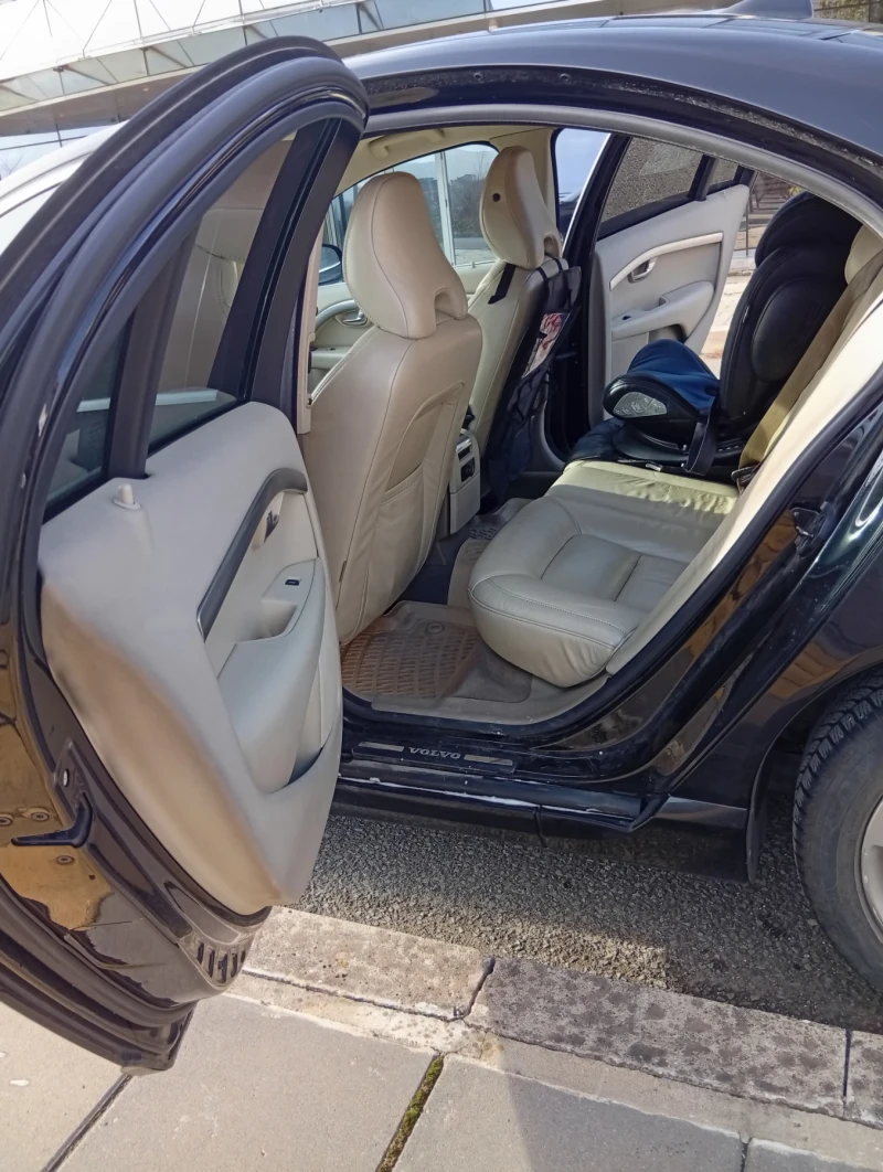 Volvo S80 2.4 D5, снимка 8 - Автомобили и джипове - 52976384