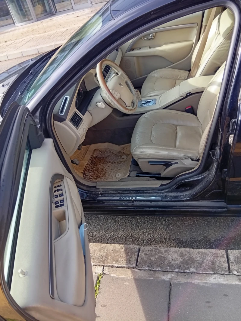 Volvo S80 2.4 D5, снимка 10 - Автомобили и джипове - 52976384