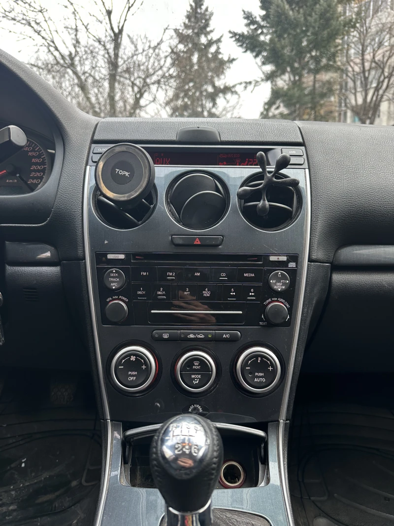 Mazda 6 2.0 TD, снимка 11 - Автомобили и джипове - 53194409