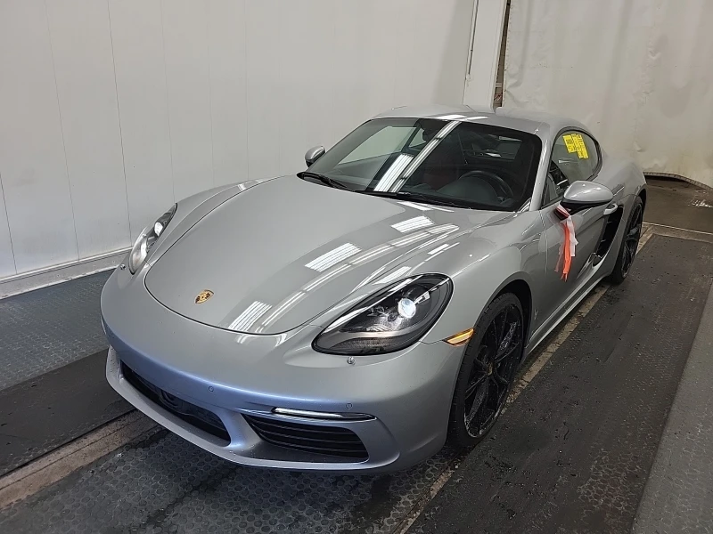 Porsche Cayman 718| 2.0L| CARFAX| RWD| 25000км