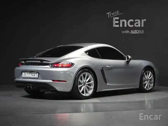 Porsche Cayman 718* КОжа* Подгрев* Камера* 2 Ключа, снимка 2 - Автомобили и джипове - 54020816