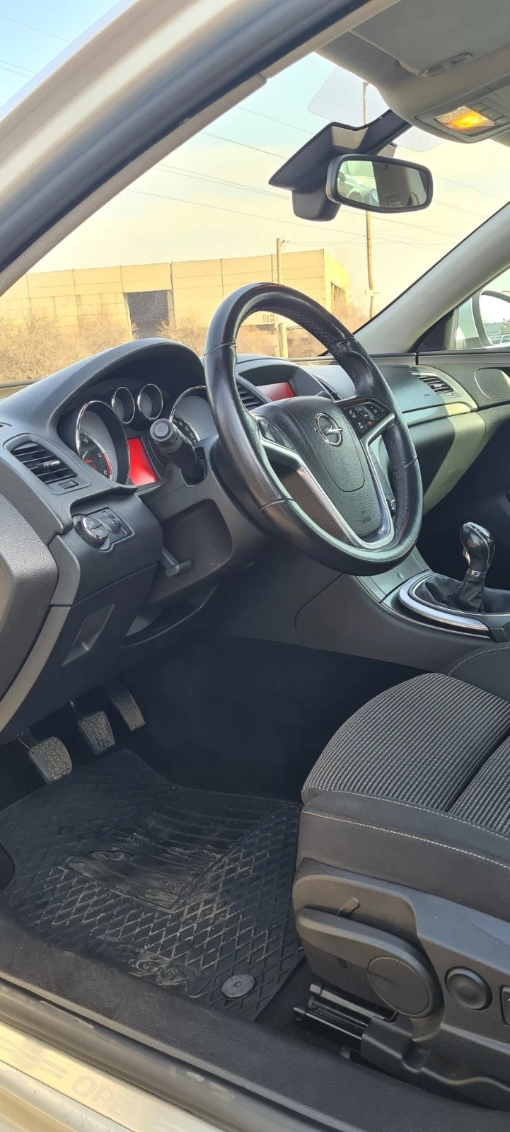 Opel Insignia, снимка 8 - Автомобили и джипове - 54202498