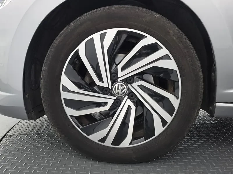 VW Jetta 1.4 Tsi Prestige, снимка 10 - Автомобили и джипове - 55785670