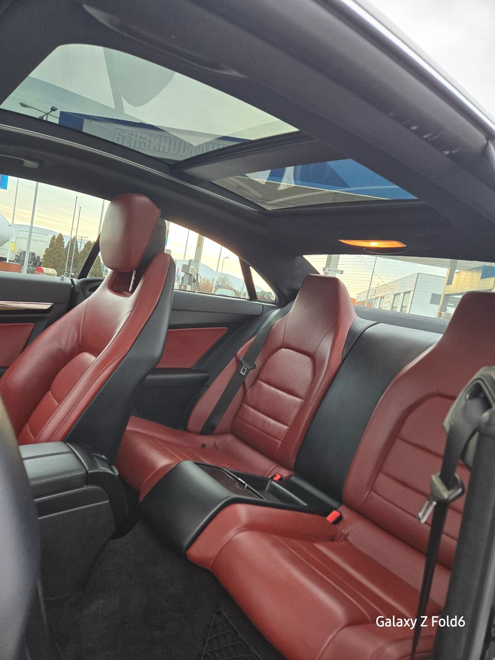 Mercedes-Benz E 350 Coupe V6 AMG PACK/PANO/������ | Mobile.bg � ����������� 15