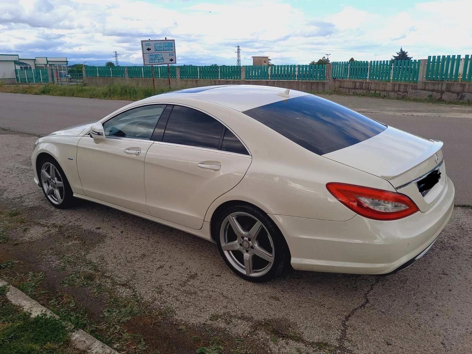Mercedes-Benz CLS 350 Mercedes-Benz CLS 350 AMG, подгрев, обдухване, key - изображение 2