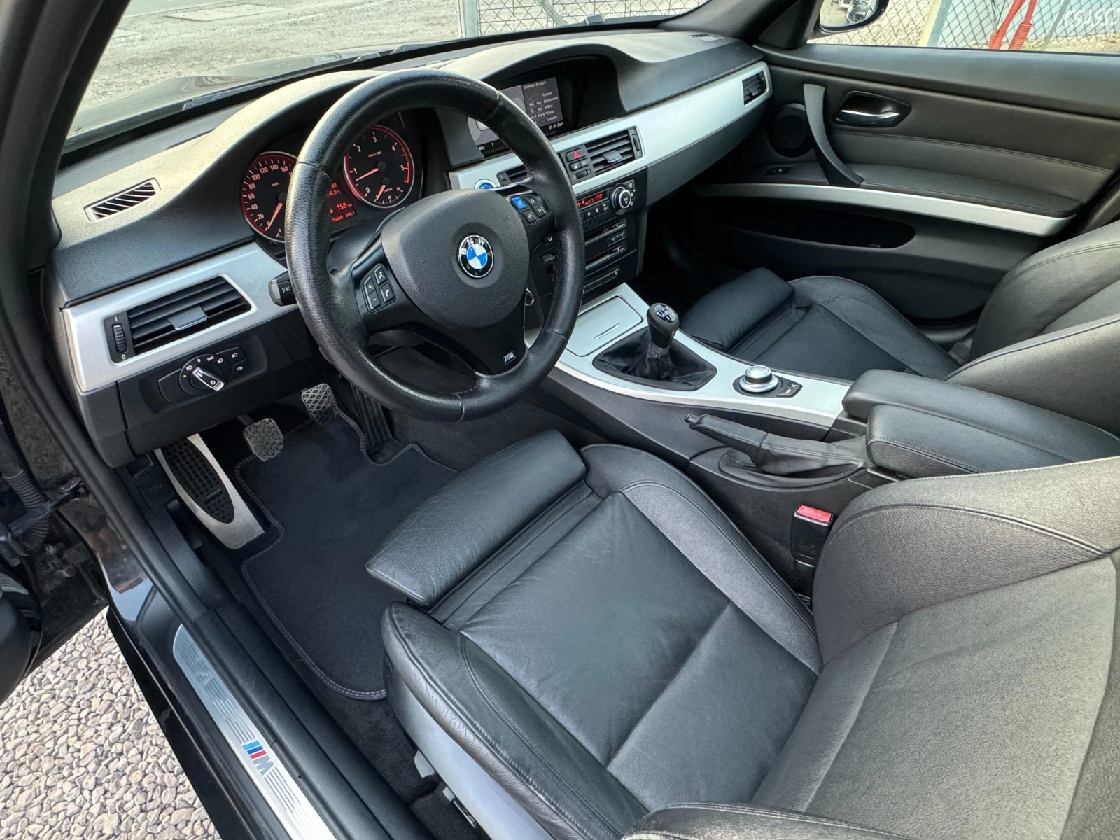 BMW 330 d ! RWD ! M Pack ! SWISS ! - изображение 8