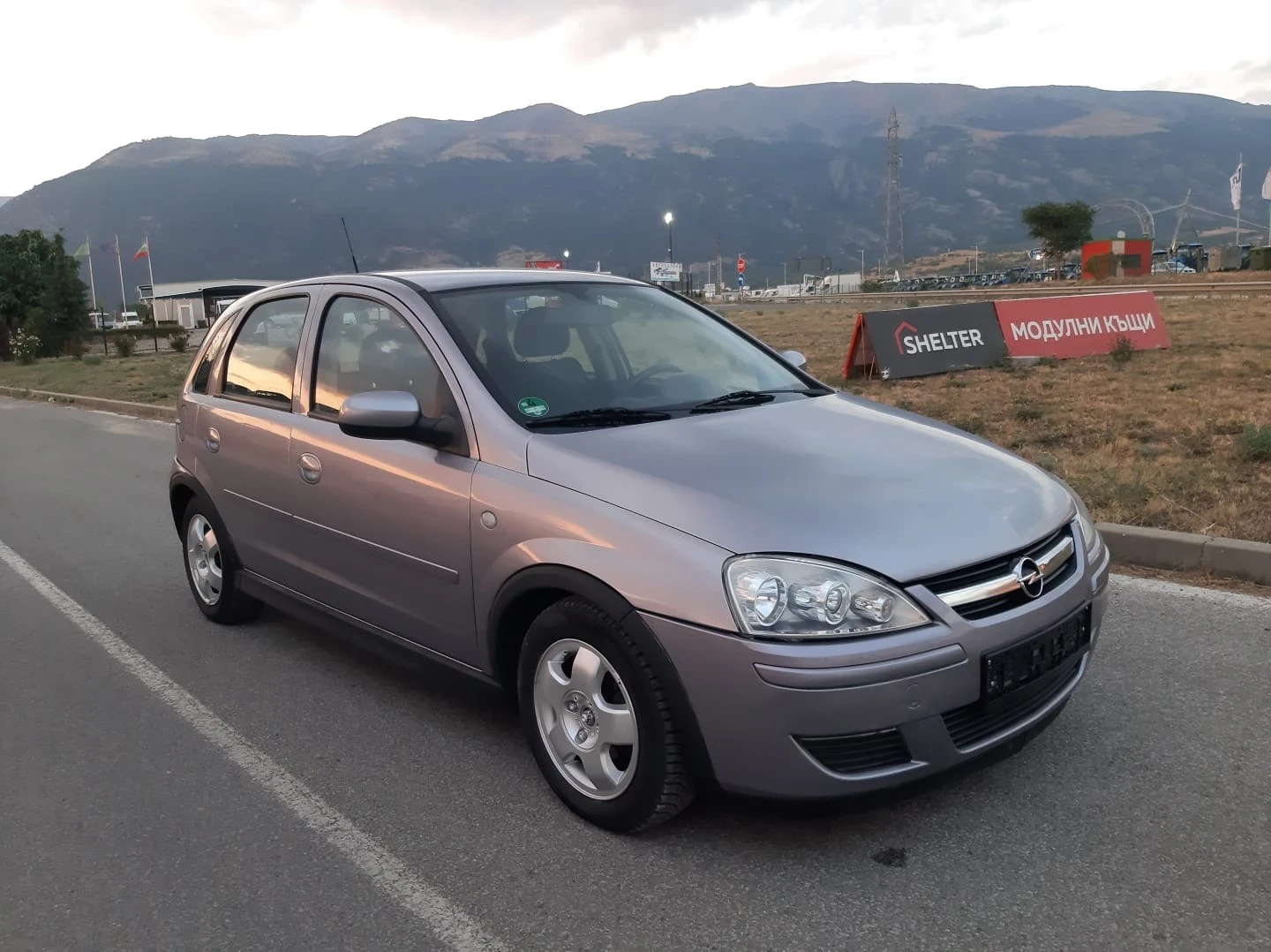 Opel Corsa 1.2 климатроник 4 цилиндара - изображение 3