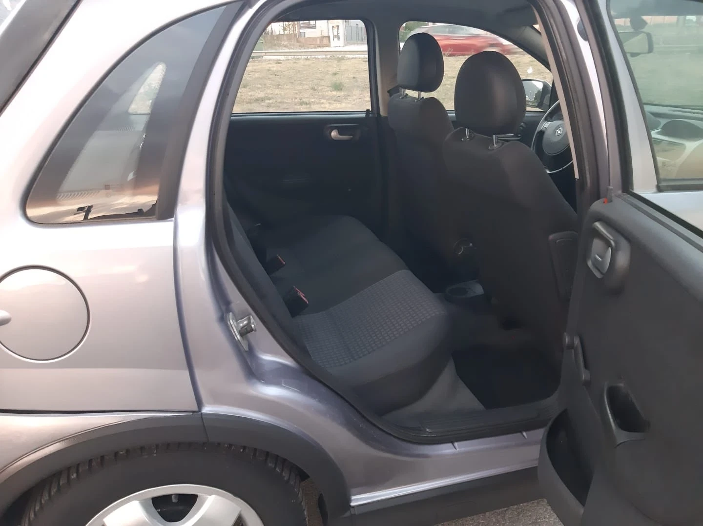 Opel Corsa 1.2 климатроник 4 цилиндара - изображение 9