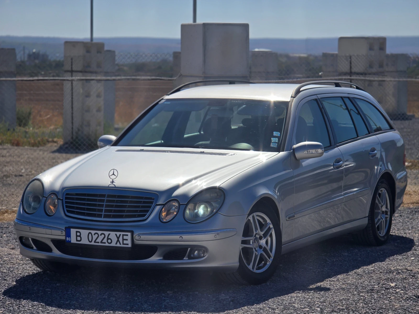 Mercedes-Benz E 320  - изображение 3