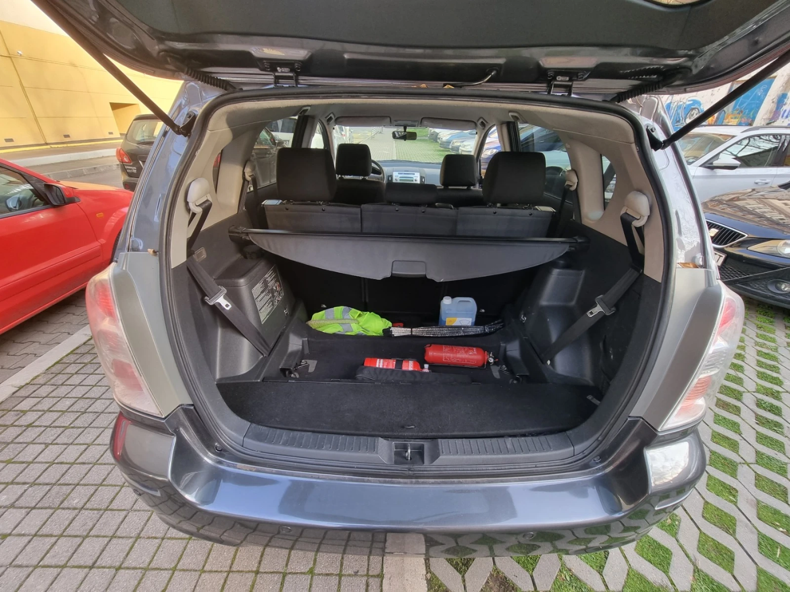 Toyota Corolla verso 1.8 | Mobile.bg � ����������� 6