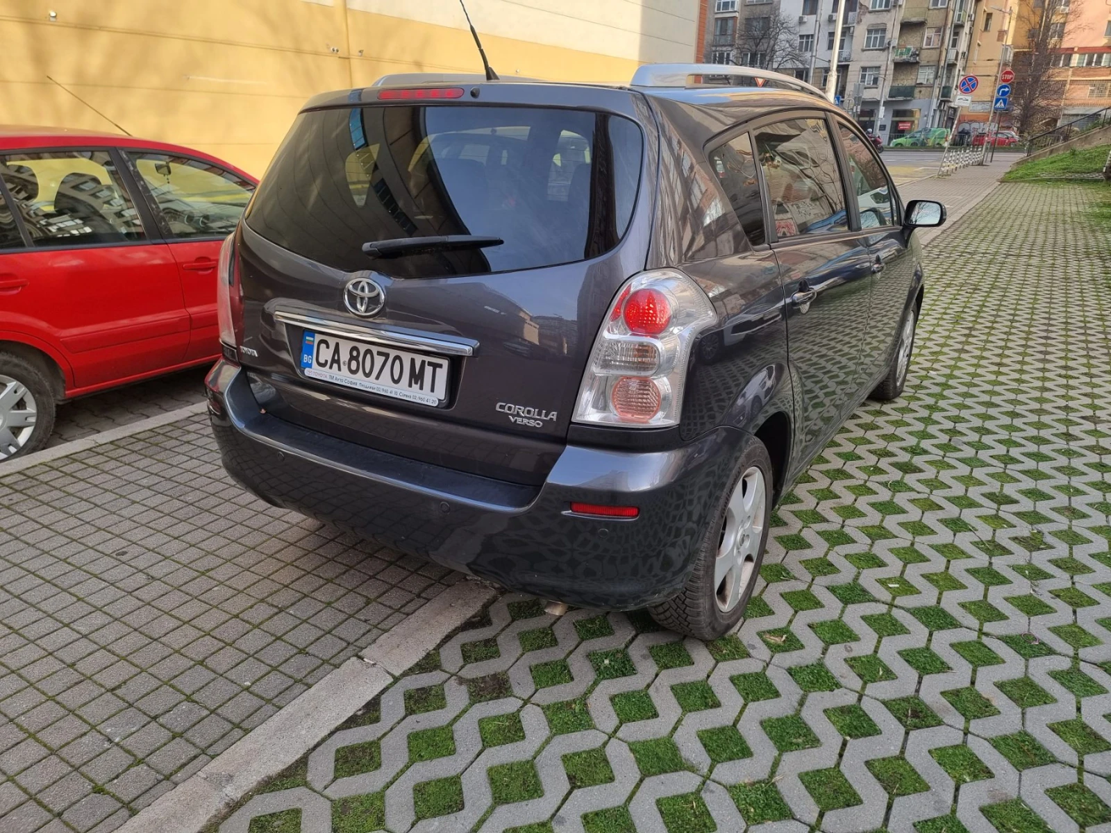 Toyota Corolla verso 1.8 | Mobile.bg � ����������� 5