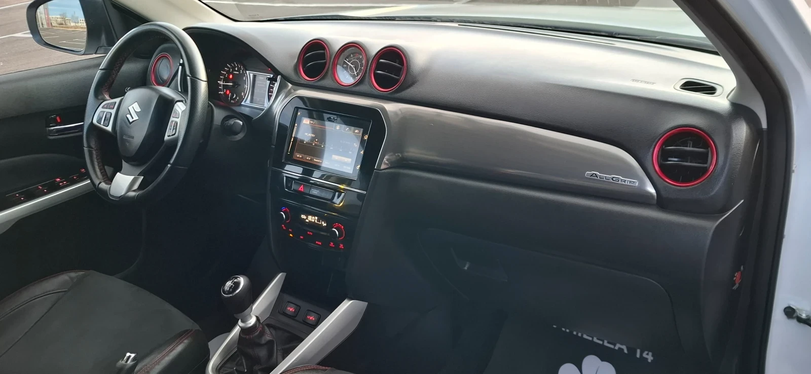 Suzuki Vitara 1.4 Turbo Piz Sulay 4x4  всички екстри за модела - изображение 7