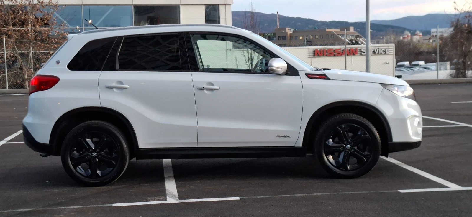 Suzuki Vitara 1.4 Turbo Piz Sulay 4x4  всички екстри за модела - изображение 8