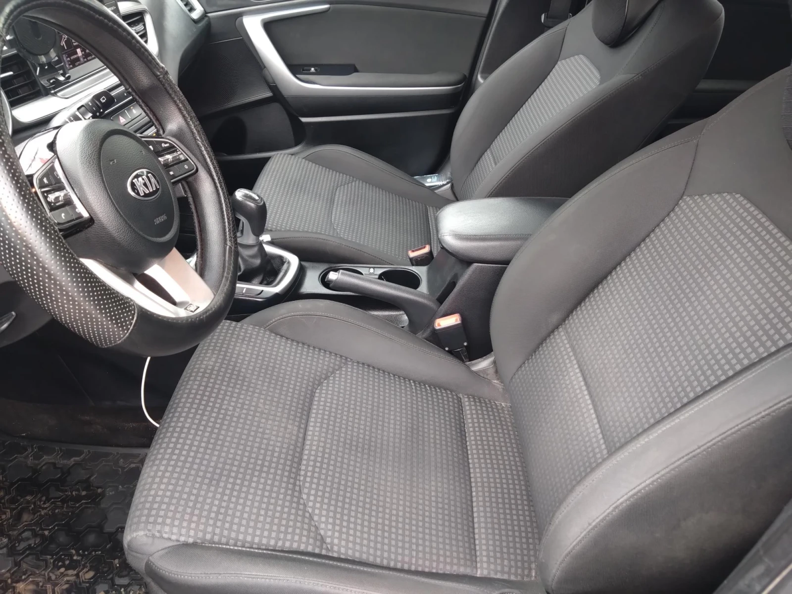 Kia Ceed | Mobile.bg � ����������� 9