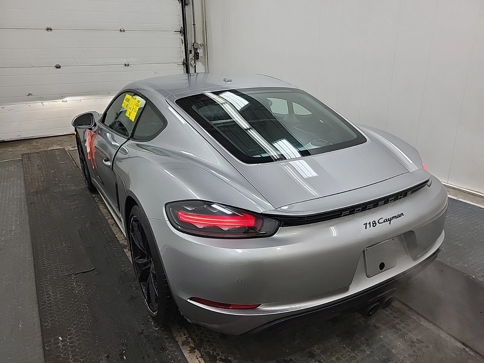 Porsche Cayman 718| 2.0L| CARFAX| RWD| 25000км - изображение 4