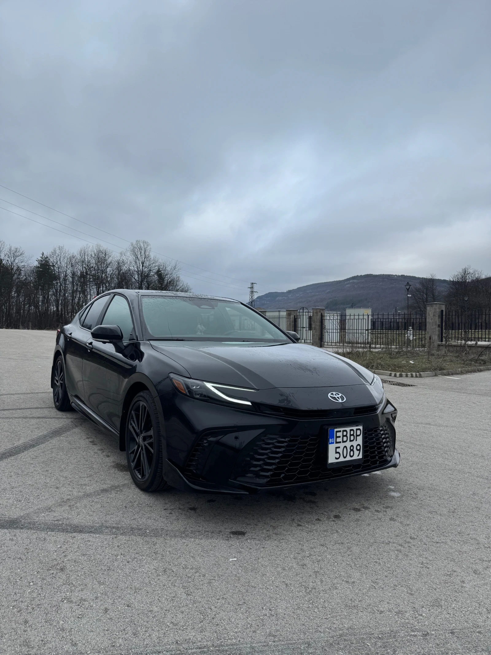 Toyota Camry XSE 2.5 Hybrid 4WD  | Mobile.bg � ����������� 1