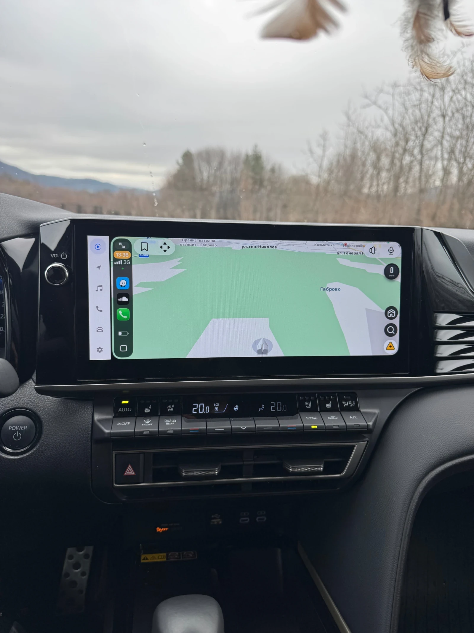 Toyota Camry XSE 2.5 Hybrid 4WD  - изображение 10