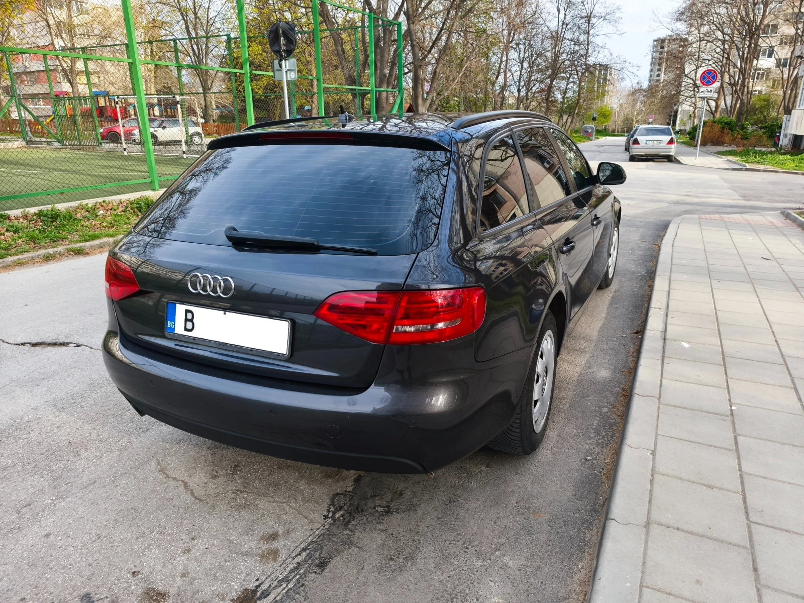 Audi A4 B8, снимка 3 - Автомобили и джипове - 54017767