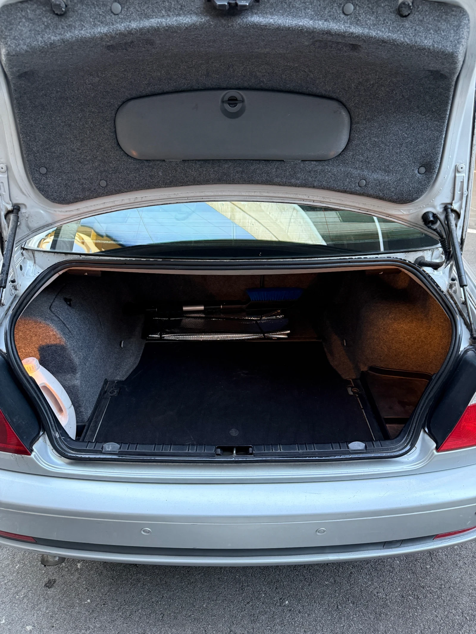 BMW 320 320D, снимка 10 - Автомобили и джипове - 54356738