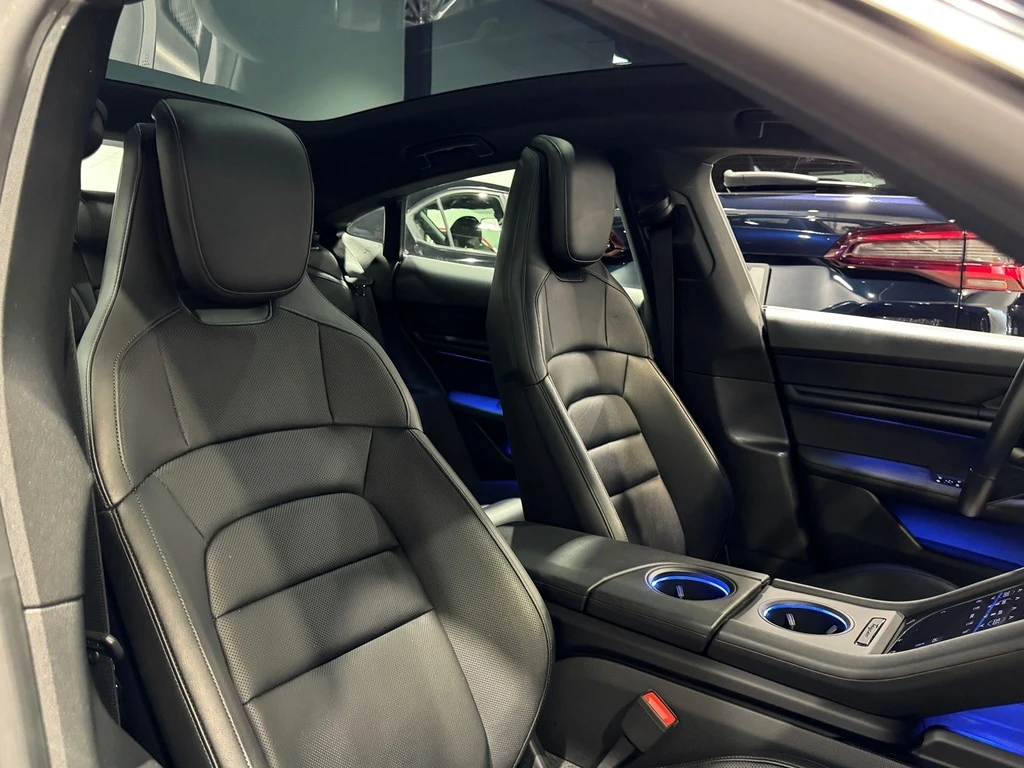 Porsche Taycan PERFORMANCE+ * AWD* ГАРАНЦИЯ* 360* BOSE, снимка 12 - Автомобили и джипове - 54700129