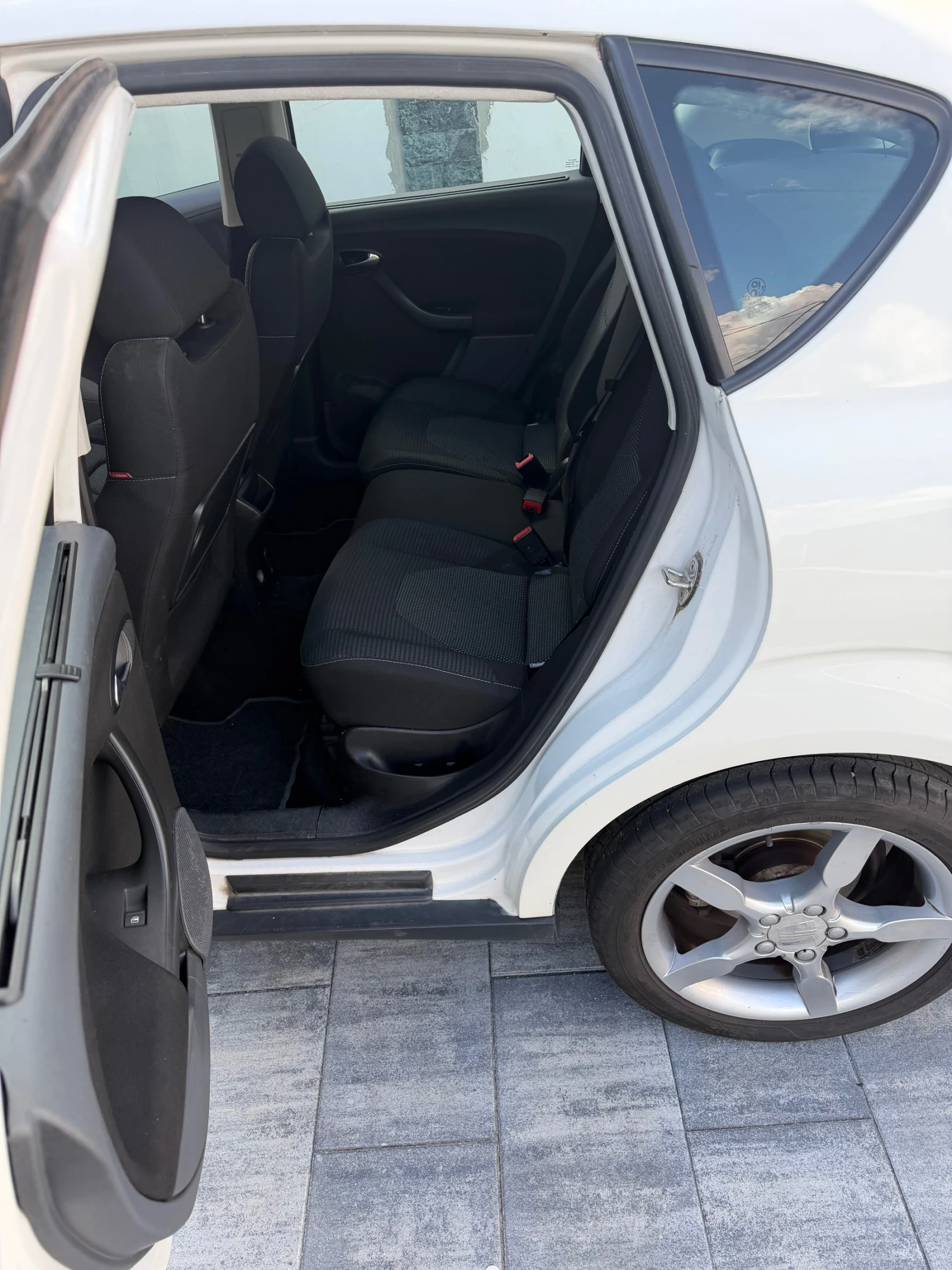 Seat Toledo DSG, снимка 10 - Автомобили и джипове - 54812371