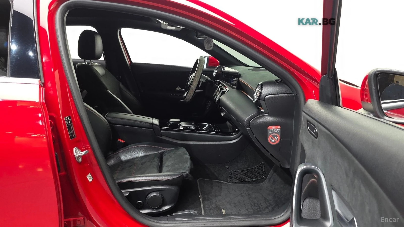 Mercedes-Benz A 250 4MATIC* КОЖА* ПАНО* КАМЕРА, снимка 11 - Автомобили и джипове - 55209627