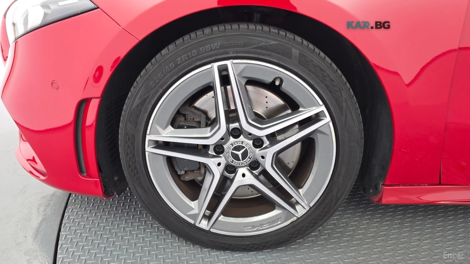 Mercedes-Benz A 250 4MATIC* КОЖА* ПАНО* КАМЕРА, снимка 5 - Автомобили и джипове - 55209627
