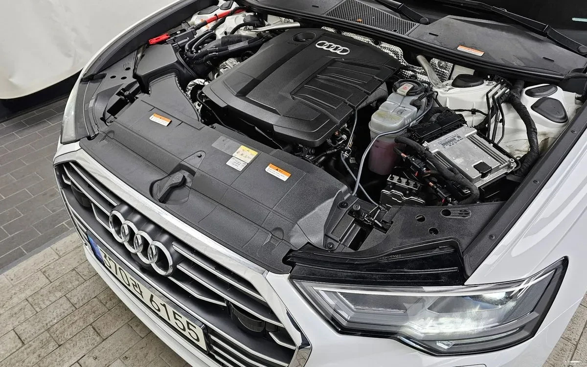 Audi A6 40 TDI, снимка 6 - Автомобили и джипове - 55507511