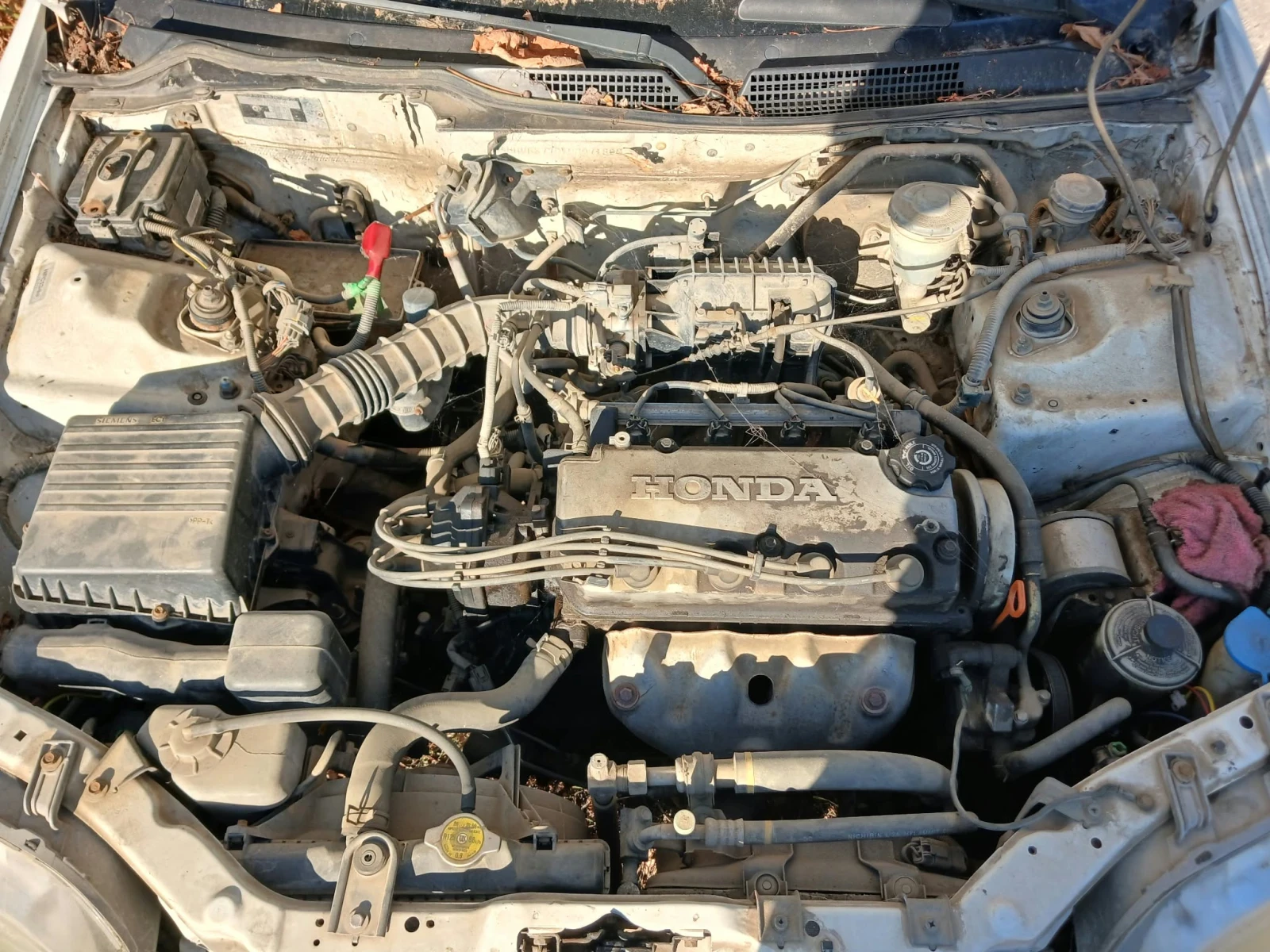 Honda Civic 1.4 бензин , снимка 3 - Автомобили и джипове - 56321848