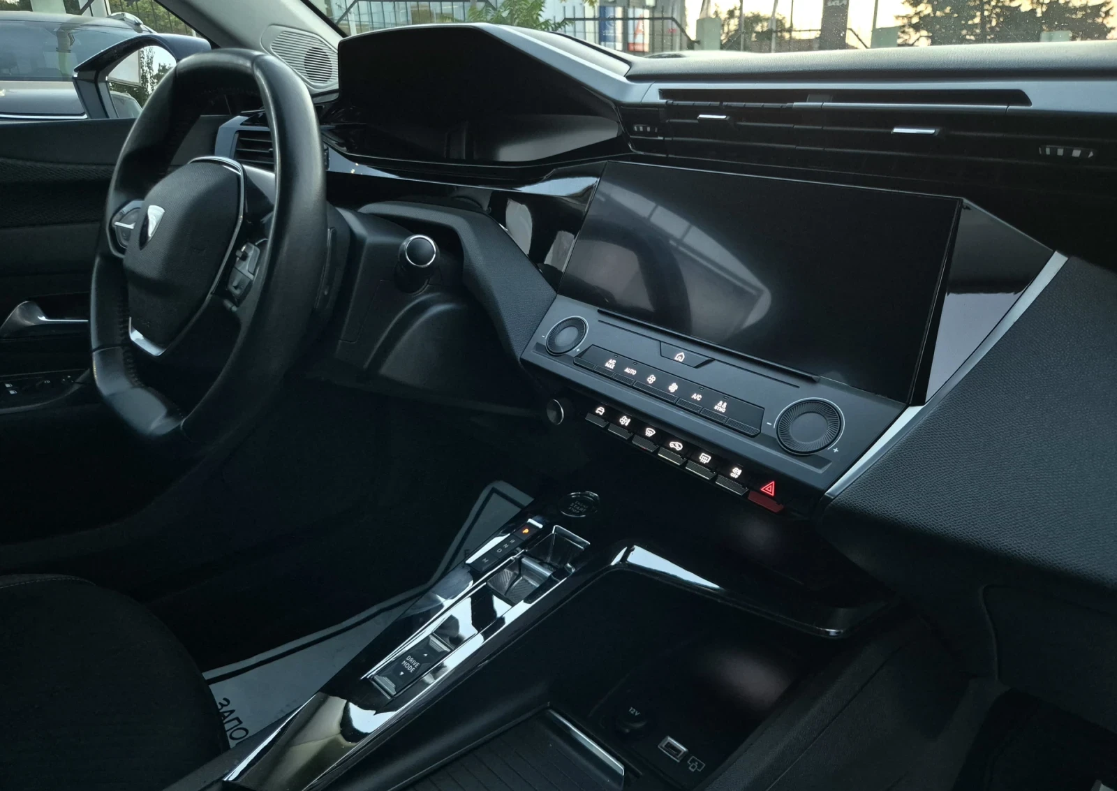 Peugeot 308, снимка 14 - Автомобили и джипове - 56436612