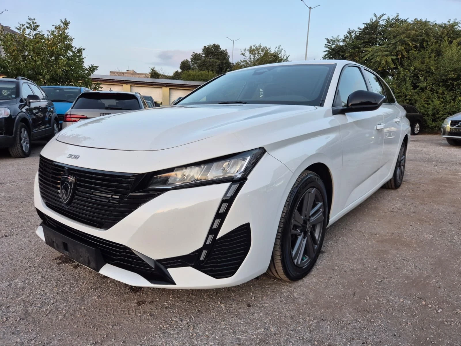 Peugeot 308, снимка 2 - Автомобили и джипове - 56436612