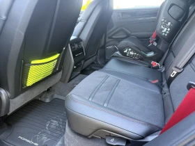 Porsche Cayenne GTS 2025, снимка 14