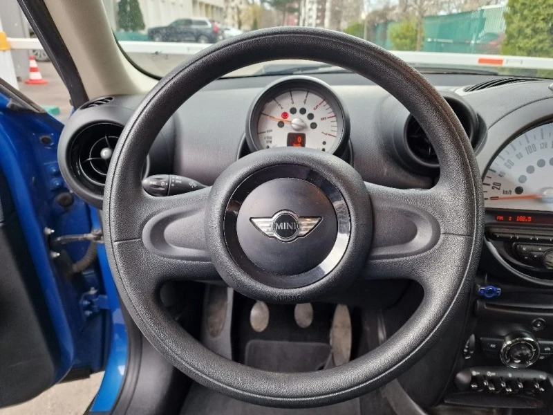 Mini Countryman D, снимка 11 - Автомобили и джипове - 39944144