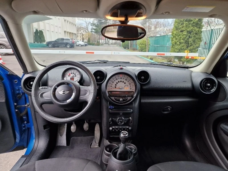 Mini Countryman D, снимка 10 - Автомобили и джипове - 39944144