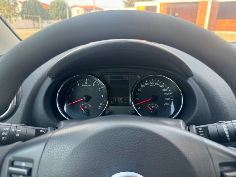 Nissan Qashqai 1.6 114коня, снимка 9 - Автомобили и джипове - 47324812