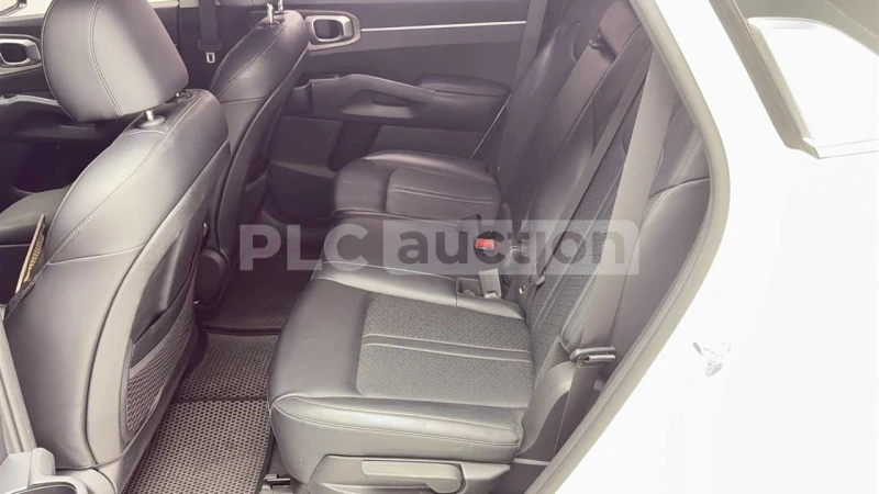 Kia Sorento, снимка 10 - Автомобили и джипове - 48154665