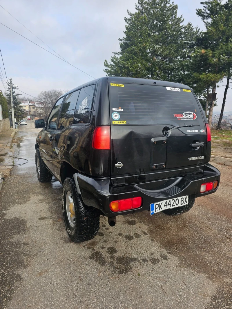 Nissan Terrano 2.7TD 101, снимка 1 - Автомобили и джипове - 48270804