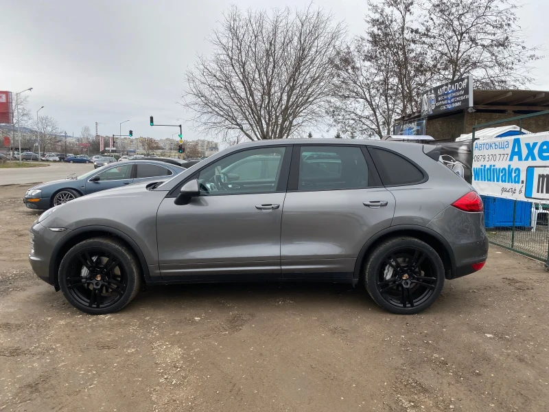 Porsche Cayenne 4.2BI TDI. Панорама. Всички Екстри., снимка 3 - Автомобили и джипове - 48692209