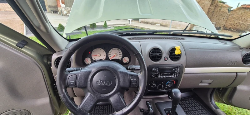 Jeep Cherokee Renegade, снимка 7 - Автомобили и джипове - 52419183