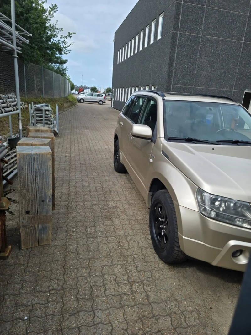 Suzuki Grand vitara, снимка 5 - Автомобили и джипове - 52465292
