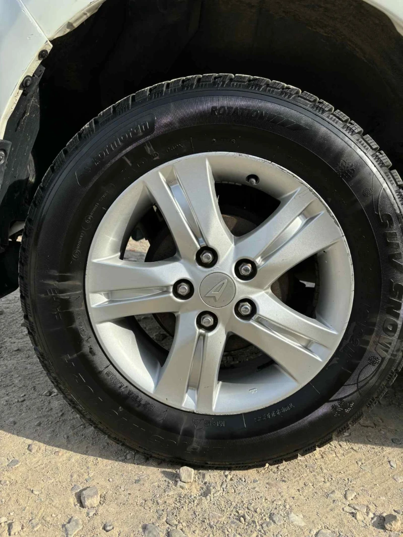 Daihatsu Terios, снимка 7 - Автомобили и джипове - 52957927