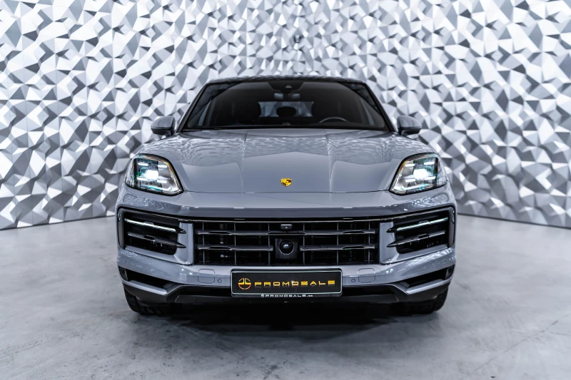 Porsche Cayenne E-Hybrid Coupe * Bose * Pano , снимка 2 - Автомобили и джипове - 53283629