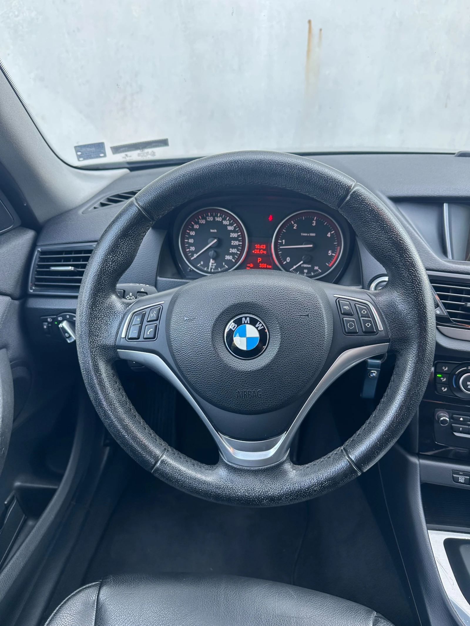 BMW X1 18d xDrive - изображение 7
