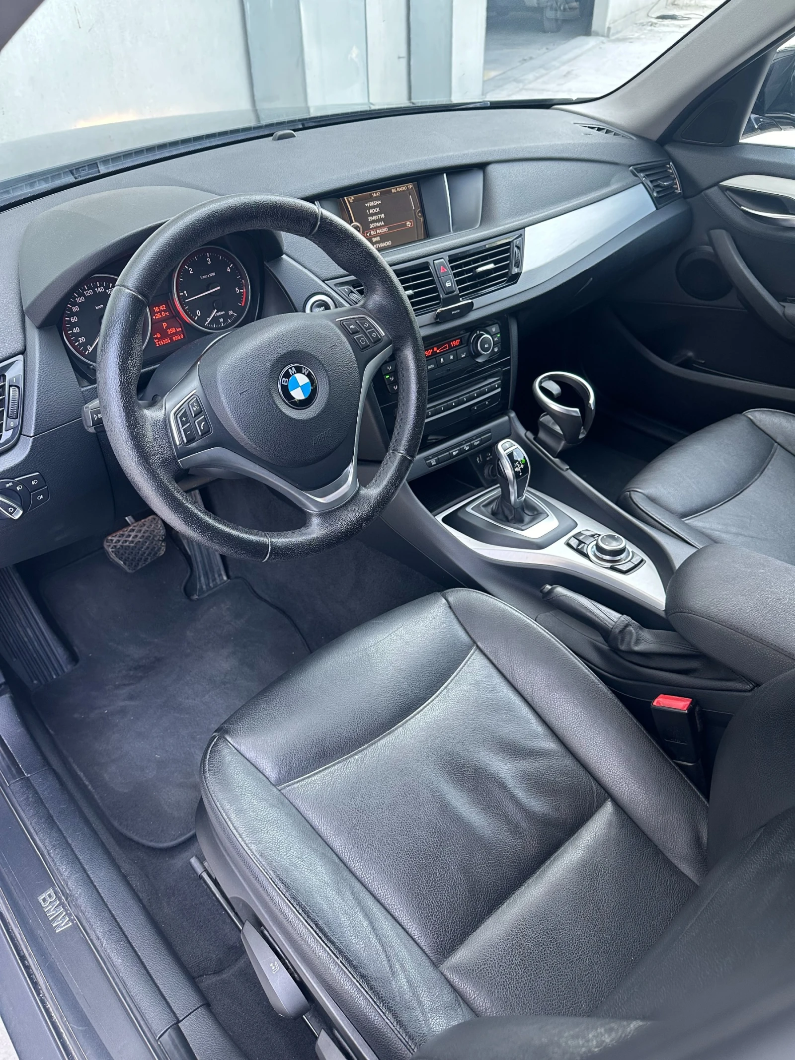 BMW X1 18d xDrive - изображение 4