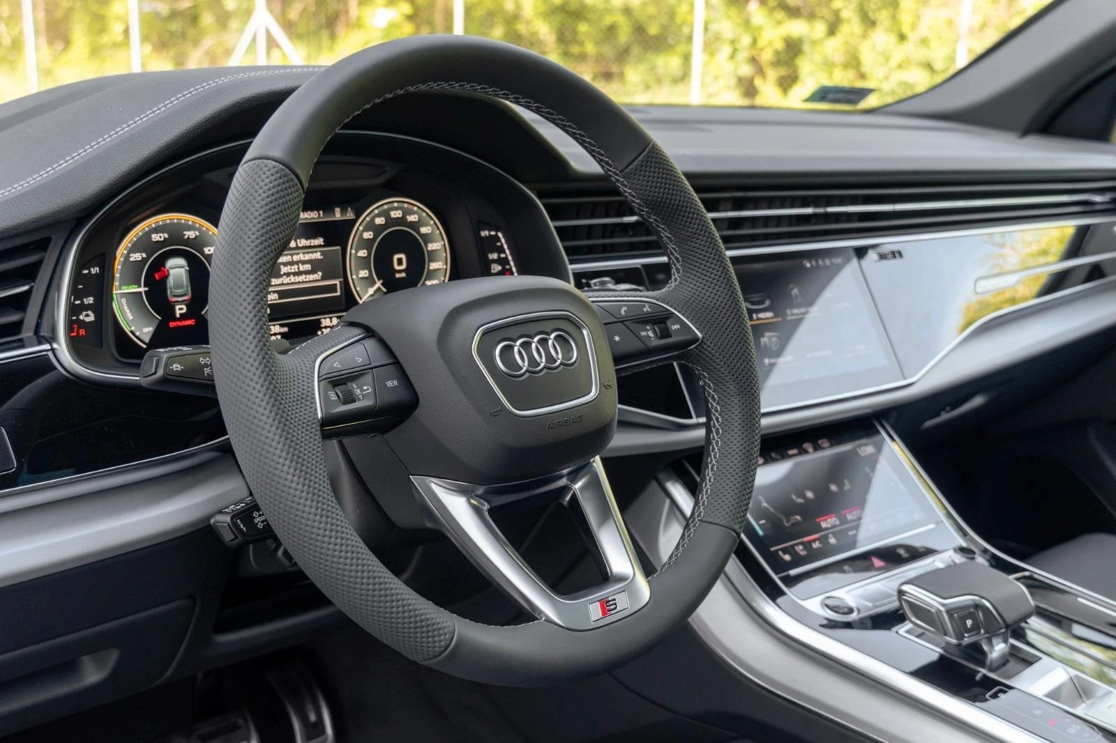Audi Q8 60 TFSIe/PLUG-IN/FACELIFT/S-LINE/MATRIX/B&O/HEADUP | Mobile.bg   11